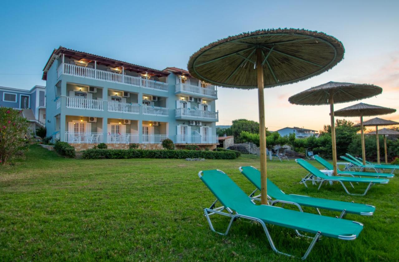 Baywatch Apartments On The Beach By "Elite" Amoudi Extérieur photo