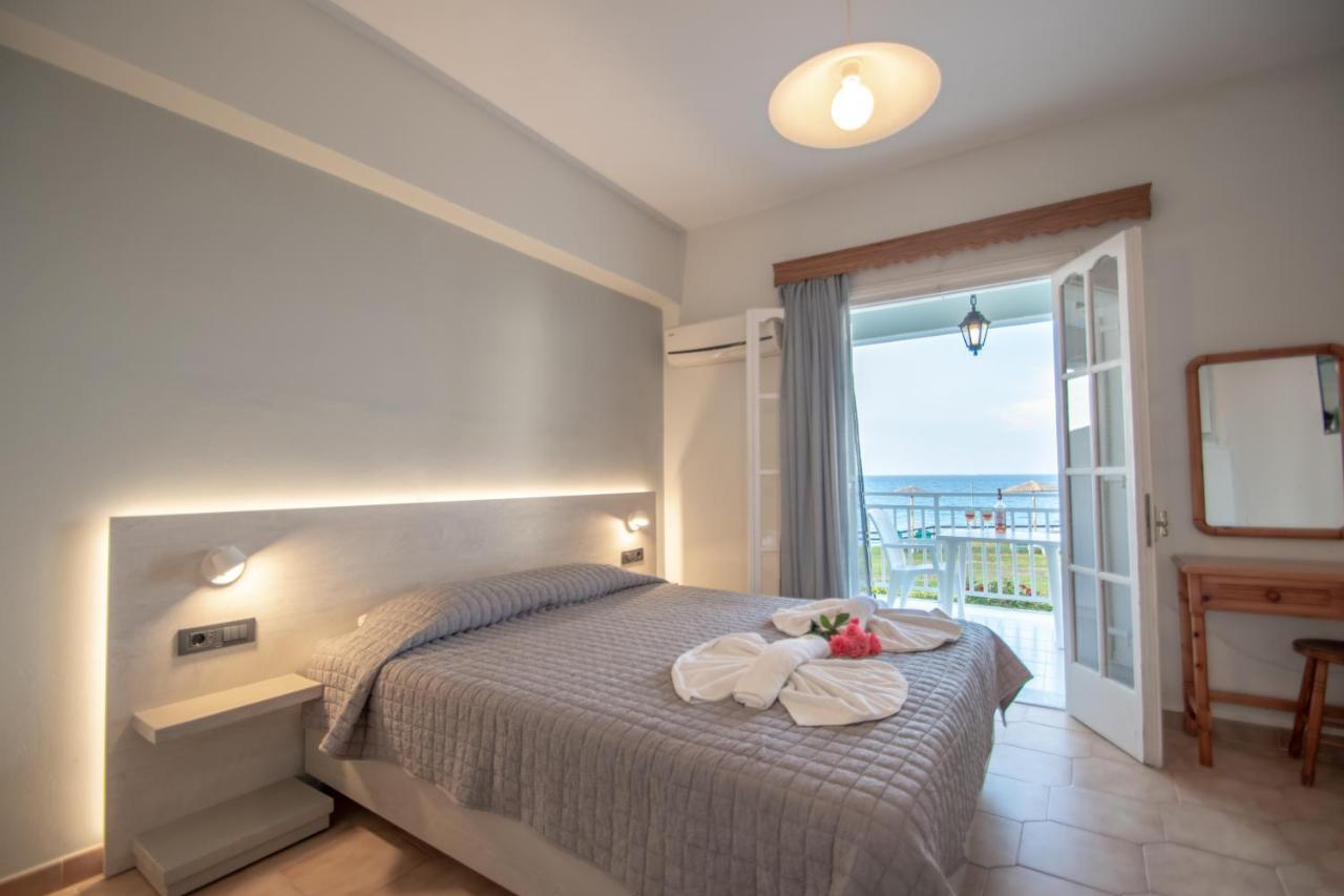 Baywatch Apartments On The Beach By "Elite" Amoudi Extérieur photo