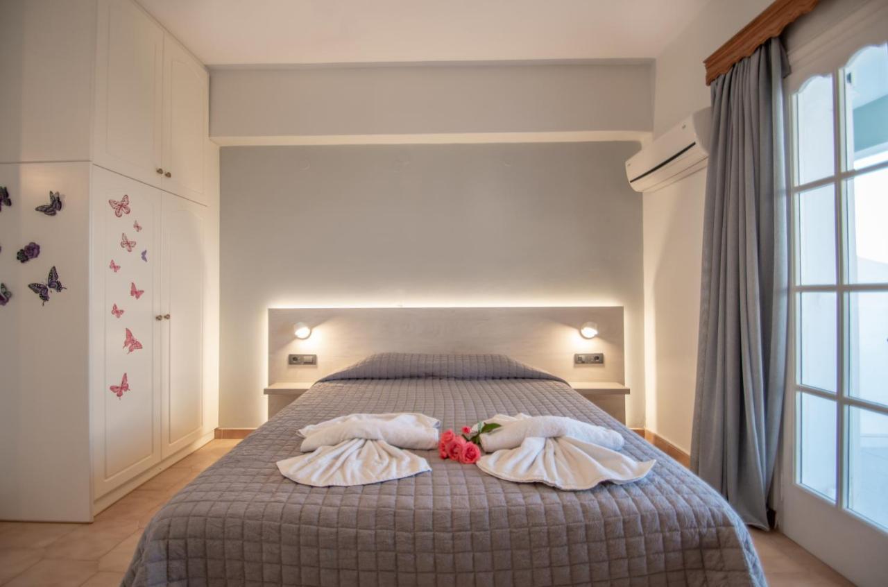 Baywatch Apartments On The Beach By "Elite" Amoudi Extérieur photo