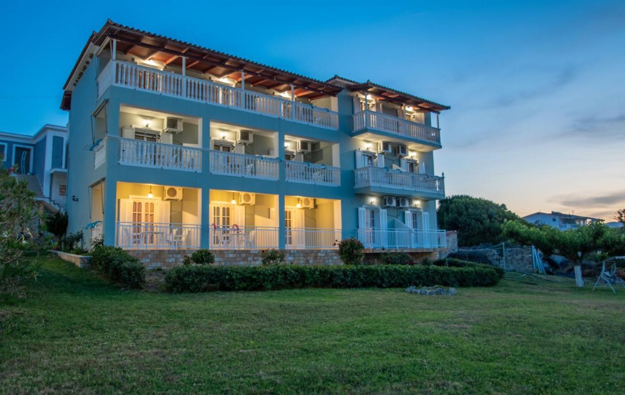 Baywatch Apartments On The Beach By "Elite" Amoudi Extérieur photo
