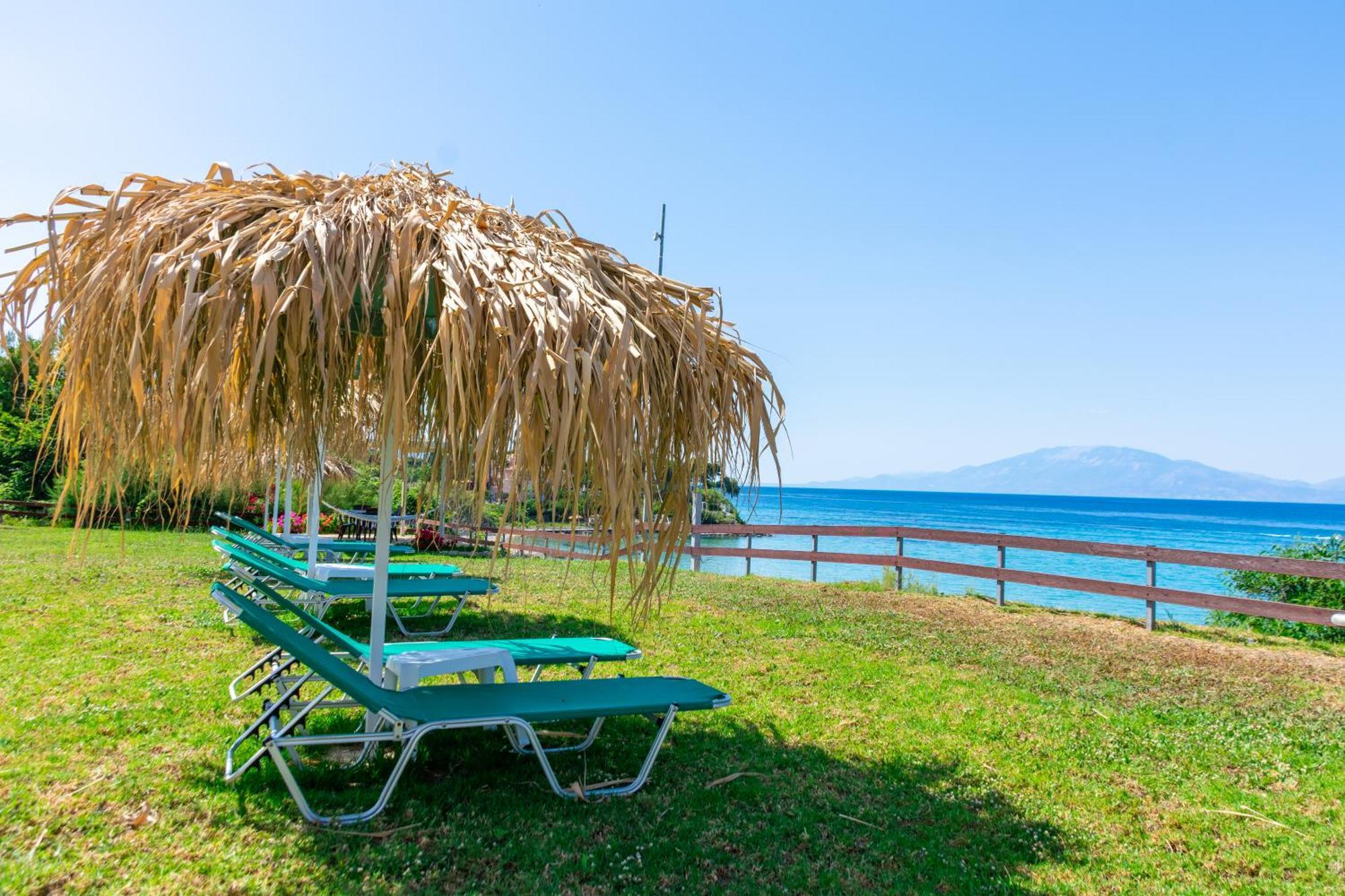 Baywatch Apartments On The Beach By "Elite" Amoudi Extérieur photo