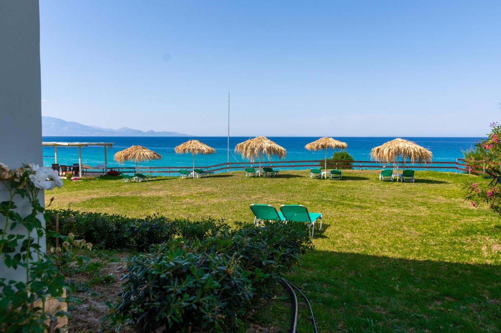 Baywatch Apartments On The Beach By "Elite" Amoudi Extérieur photo