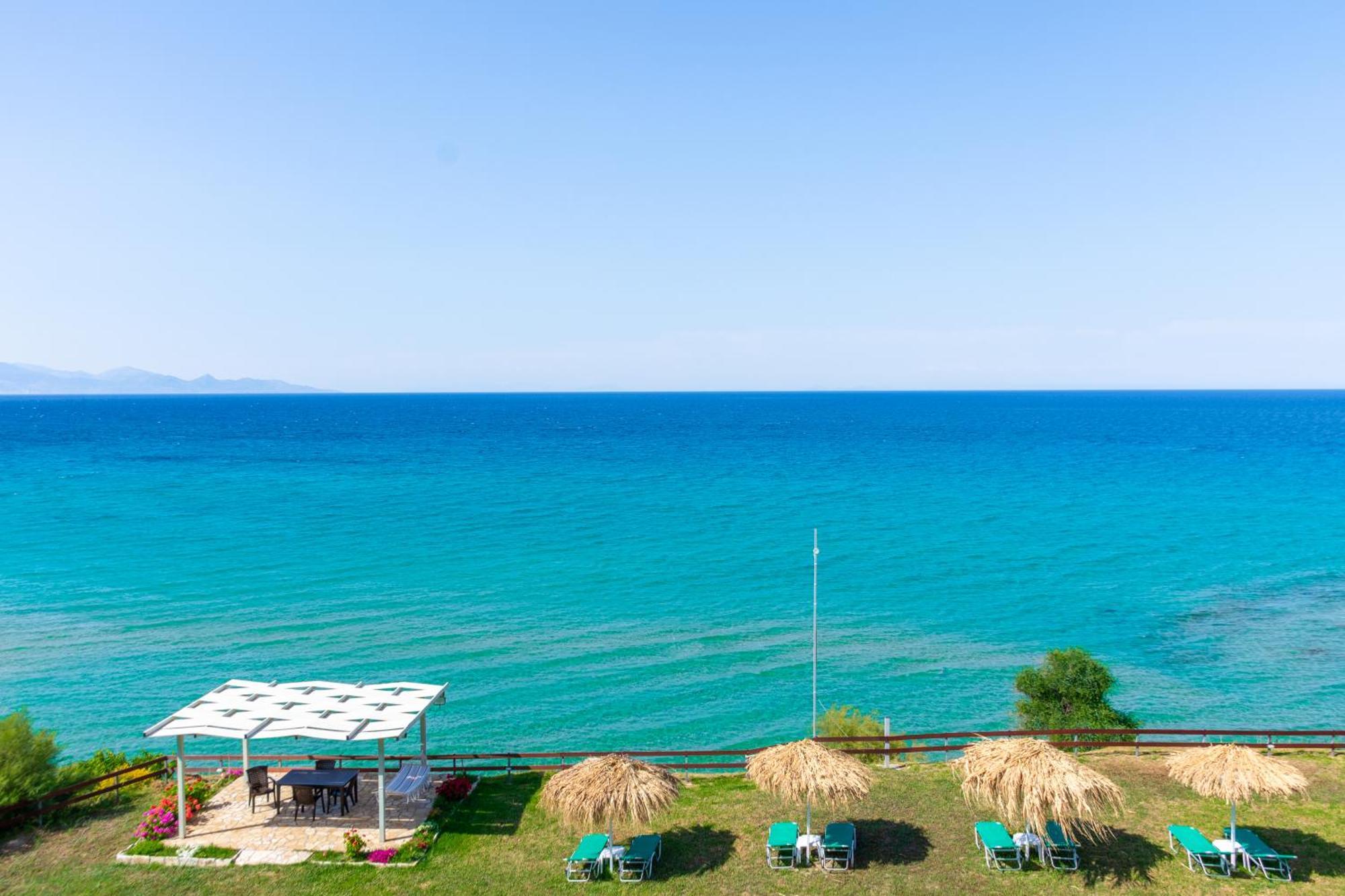 Baywatch Apartments On The Beach By "Elite" Amoudi Extérieur photo